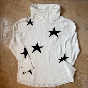 Rachel Zoe White Star Turtleneck Sweater Medium Soft Knit Black Stars Cozy Chic